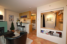 305-1003 Burnaby Street, Vancouver
