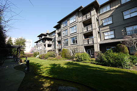317-808 SANGSTER PL, NEW WESTMINSTER BC