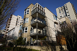 205-1835 Barclay, Vancouver