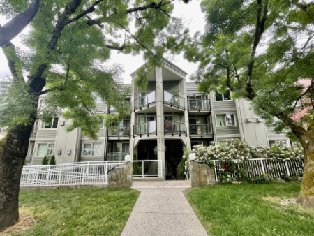 308-210 Carnarvon Street, New Westminster
