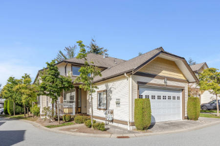 5-8250 158 street, Surrey BC